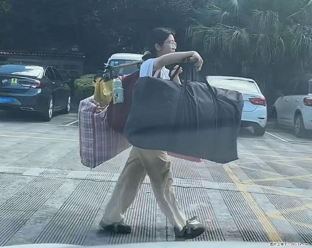 全网追的“扁担女孩”，找了一份暑假工，时薪12元 - 宣城生活资讯 - 宣城28生活网 xuancheng.28life.net